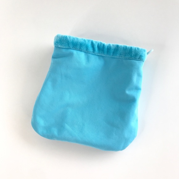 Totoro Blue Drawstring Bag - Picture 5 of 5